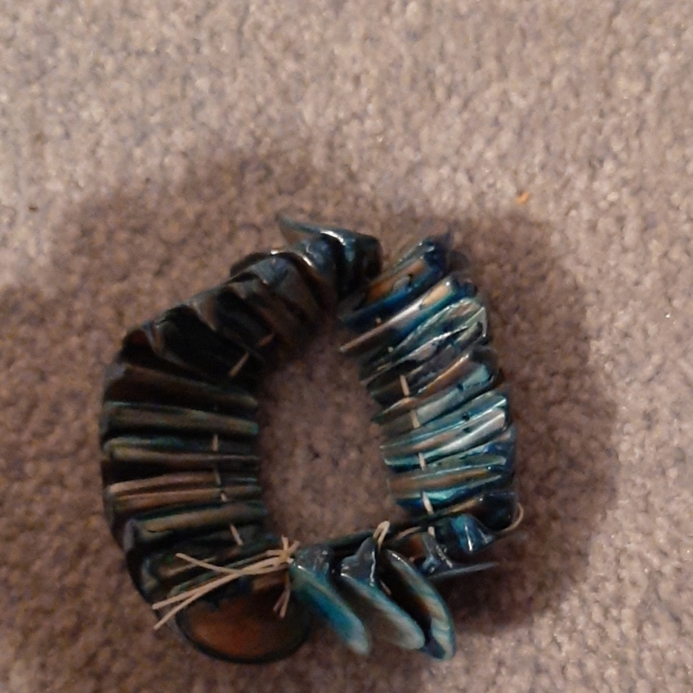 Bracelet - Picture 3 of 3